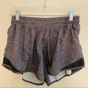 Lululemon Hotty Hot Low-Rise Lined Shorts 4”